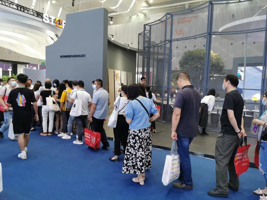 2021佛山潭洲陶瓷展，將軍陶瓷集團(tuán)“高光”亮相(圖8)