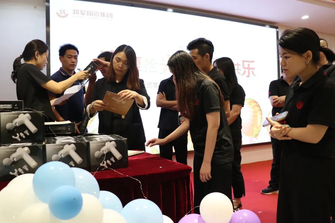 春夏拾光，喜辰共樂 | 將軍陶瓷集團(tuán)第二季度員工生日會(huì)圓滿舉辦！(圖3)